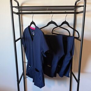 Med Couture Navy Jogger Scrub Pant & Top Set